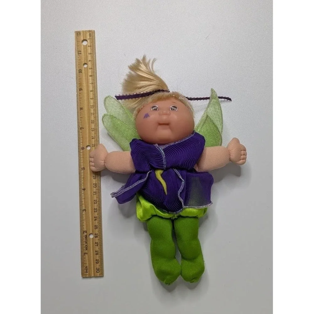 The Mattel 1995 Cabbage Patch Kids 8